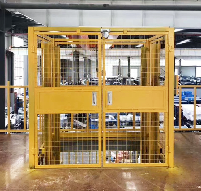 宁化智能导轨式升降机亮相